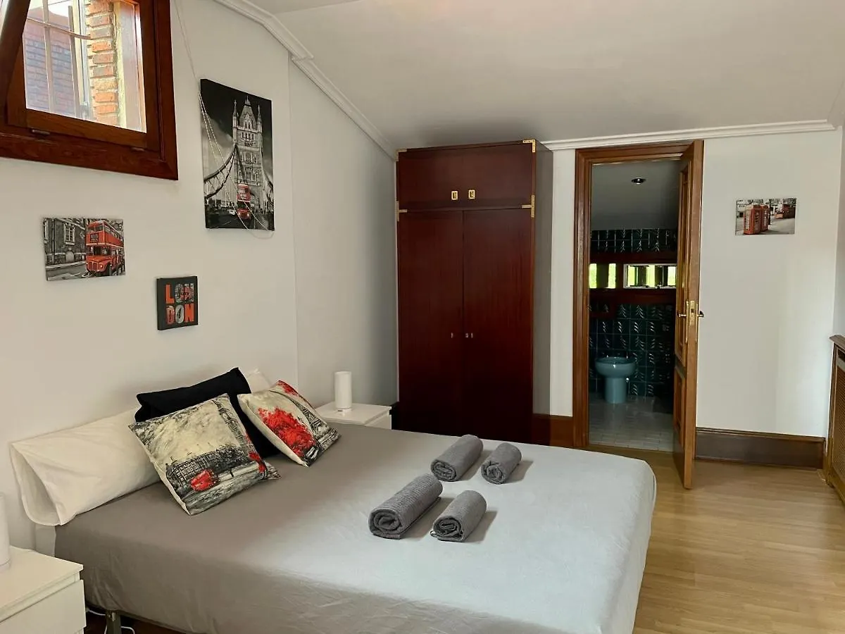 Проживание в семье Casa Koski Lss00259 Сан-Себастьян Испания
