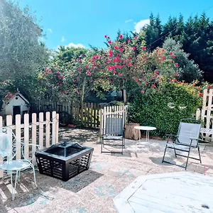 Ideal For Camino Quiet Basic Away From Crowds In Private House Privatunterkunft